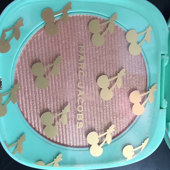 Marc Jacob’s All over luminzier - Picture 3 of 4